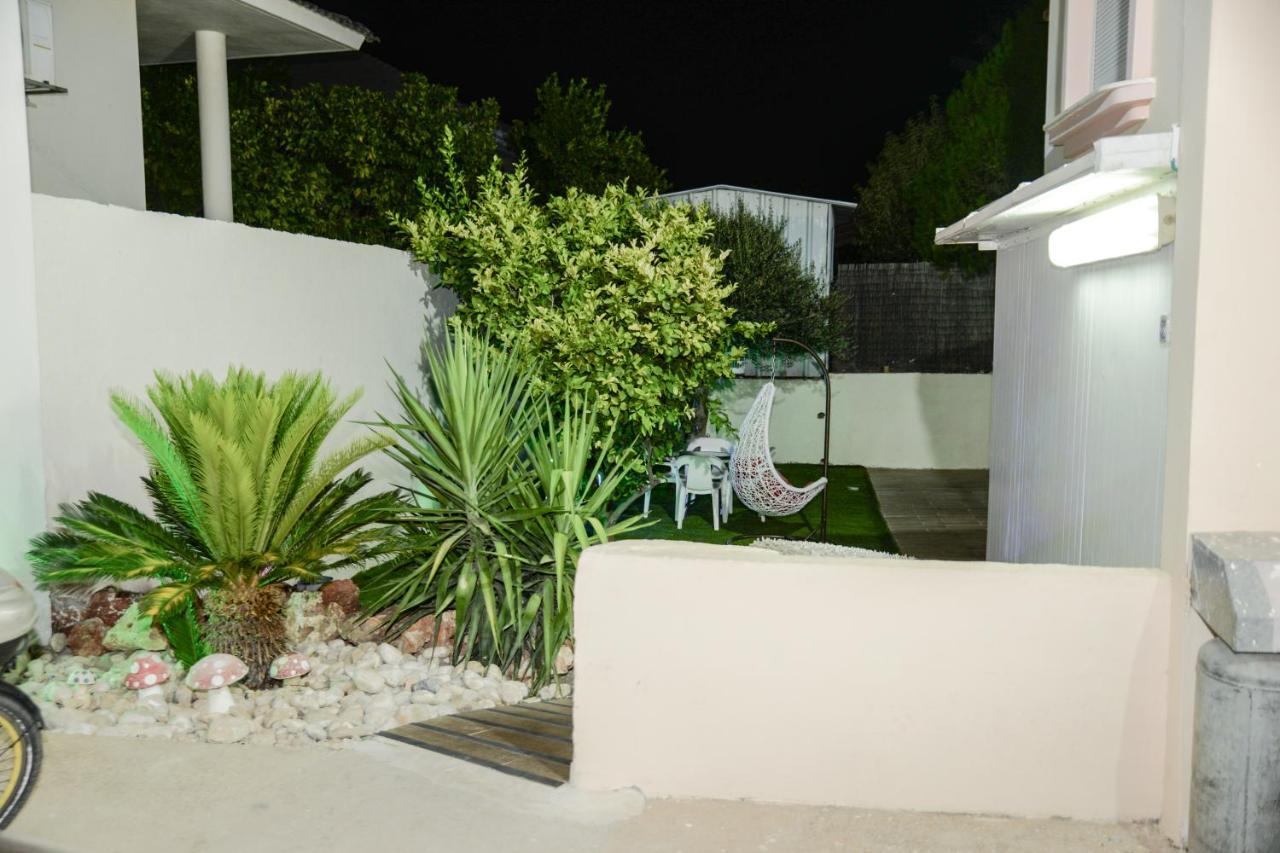 Villa Master Hosting Gal Bet Sheʼan Exterior foto